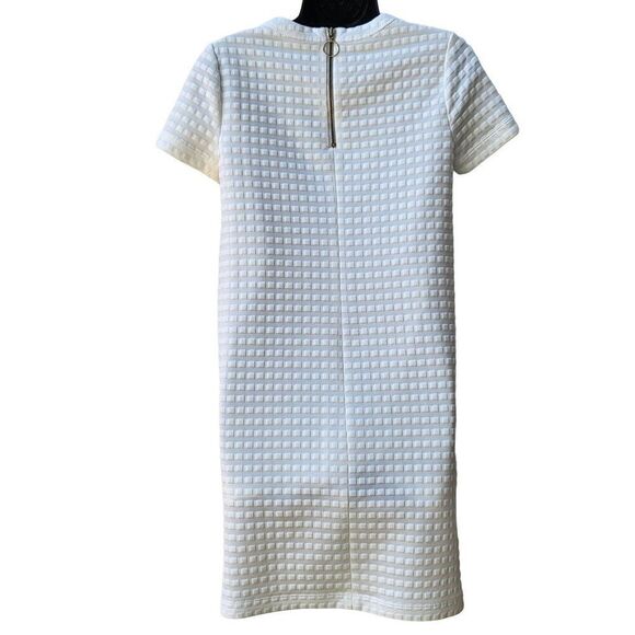 Maggy London Shift Dress Women Sz 2 Square Textured White Midi - Picture 3 of 7